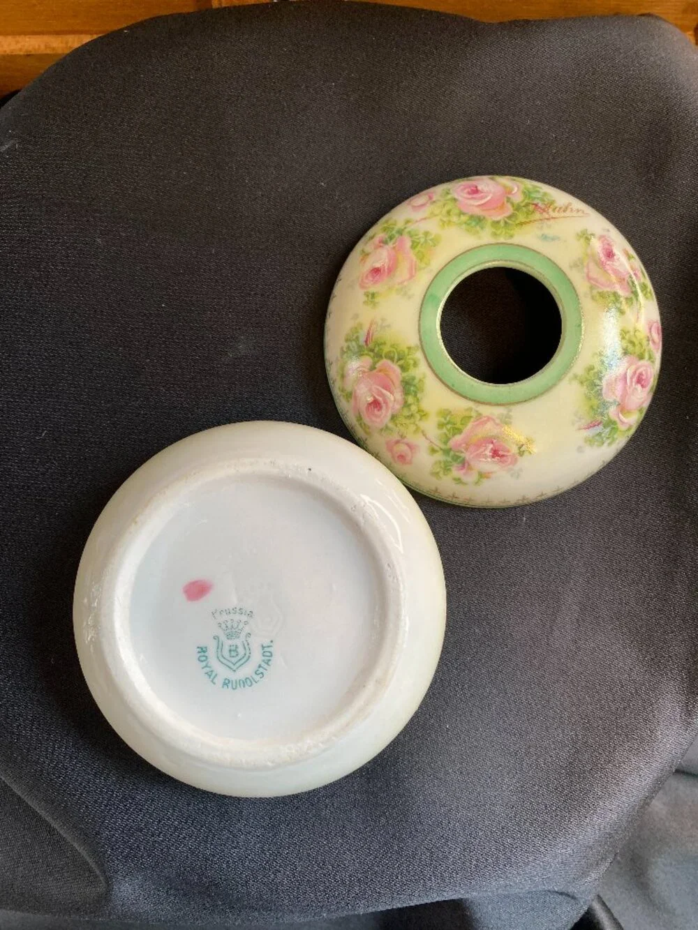 Antique Royal Rundlstadt Porcelain Hair Receiver Green with Roses 1905-1931